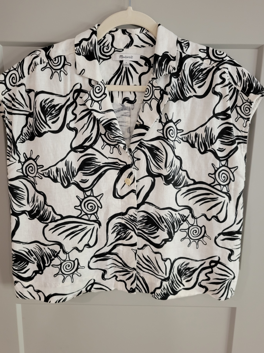 Madewell 100% Linen Black & White Seashell Print Button Up Top Small